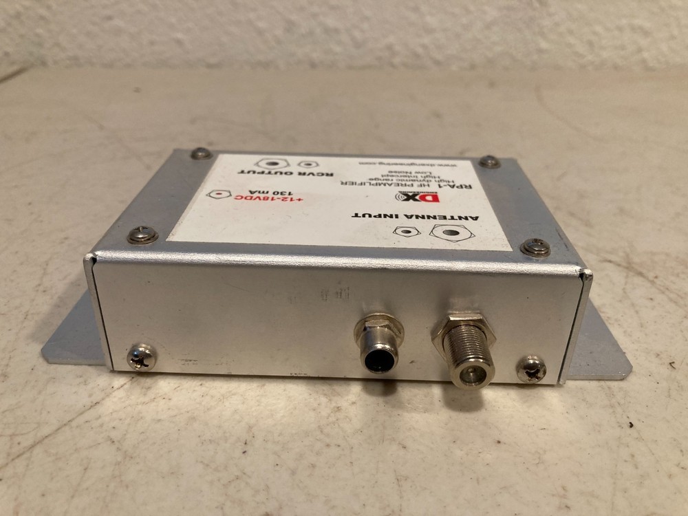 DX Engineering 12-18VDC 130 mA Receive Feedline Voltage Couplers