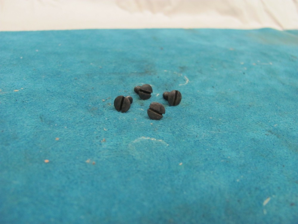 Daisy 93, 693 - Grip Screws (4) Used