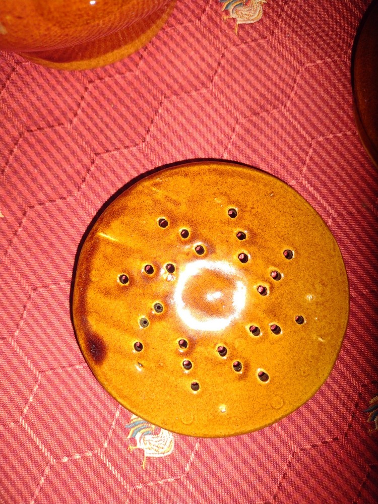 USA Stoneware Brown Dripolator (Missing Teapot Part)