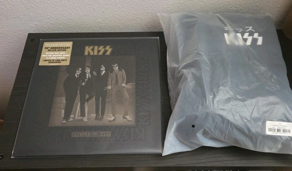 KISS DRESSED TO KILL 50TH ANNIVERSARY DELUXE PICTURE DISC LE/1000 Sz M SHIPS NOW