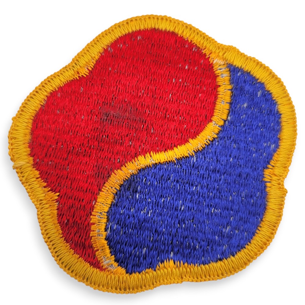19th Expeditionary Sustainment Command U.S. Army Shoulder Patch 2.5"