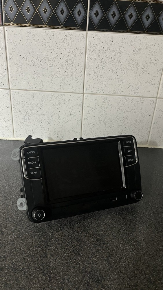 VW Apple CarPlay