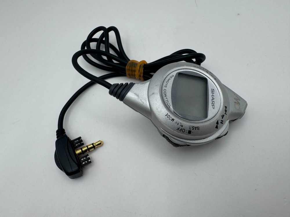 Sharp MD Portable Recorder MD-M821 Silver With Remote AC Adapter Tested Japan