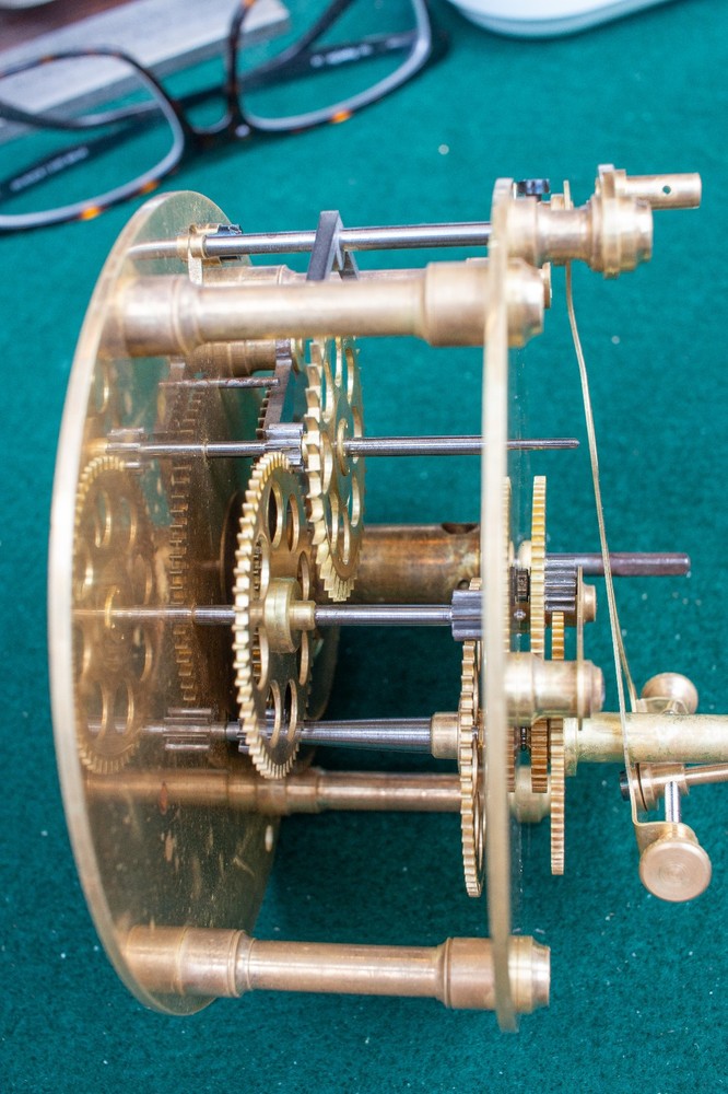 Seth Thomas Regulator # 1 Extra Round Terry Movement Weight Driven Wall Clock