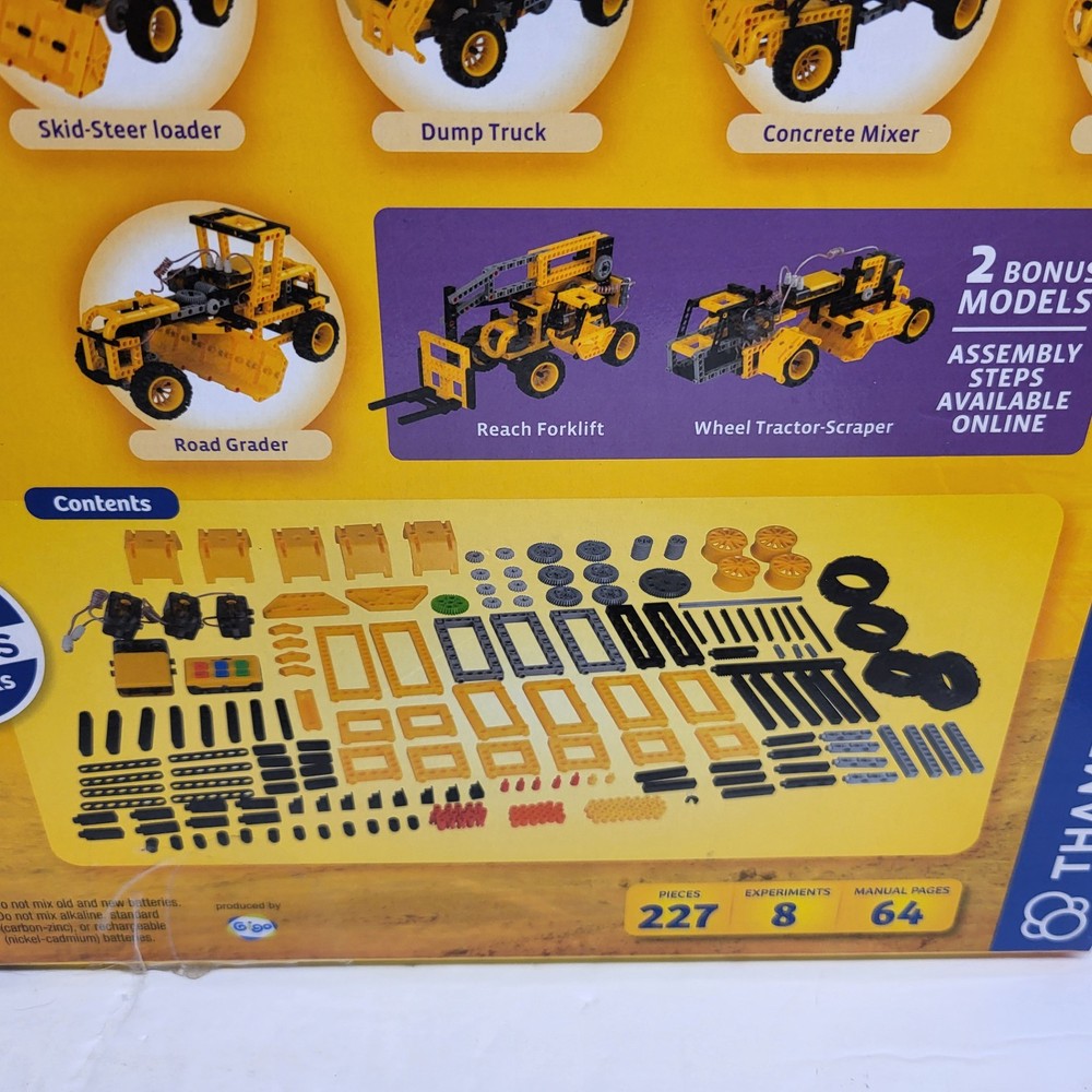 Thames & Kosmos Remote Control Construction Vehicles – 8 Models, 227 Pieces