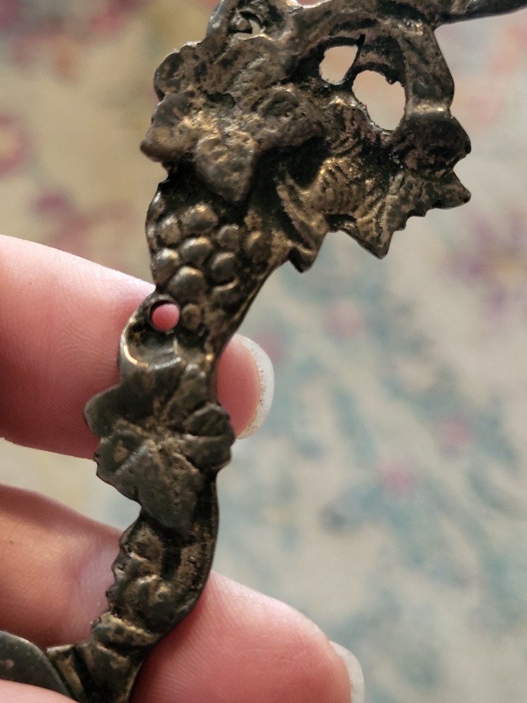 Vintage Silver-plated Grape Shear With Ivy And Grapes