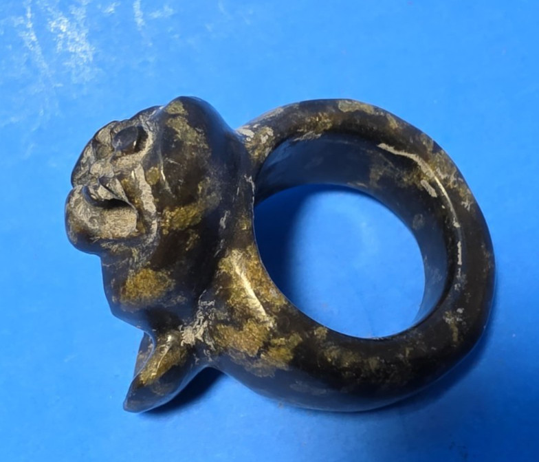 PRE-COLUMBIAN ZAPOTEC SERPENTINE STONE CAMAZOTZ GOD RING