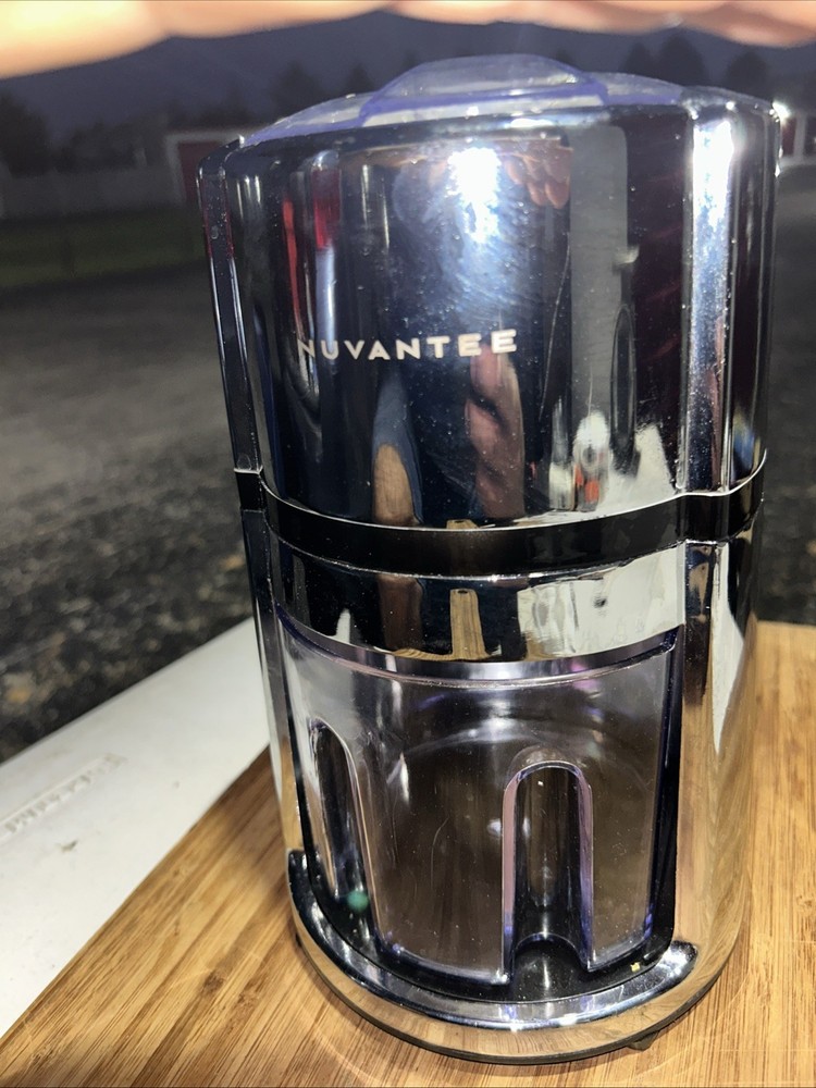 Nuvantee Hand Crank Ice Crusher