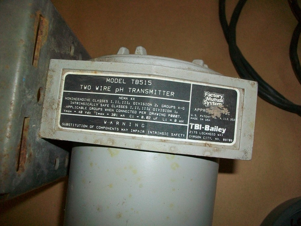 TBI Bailey Two Wire pH Transmitter & Sensor TB515 USED