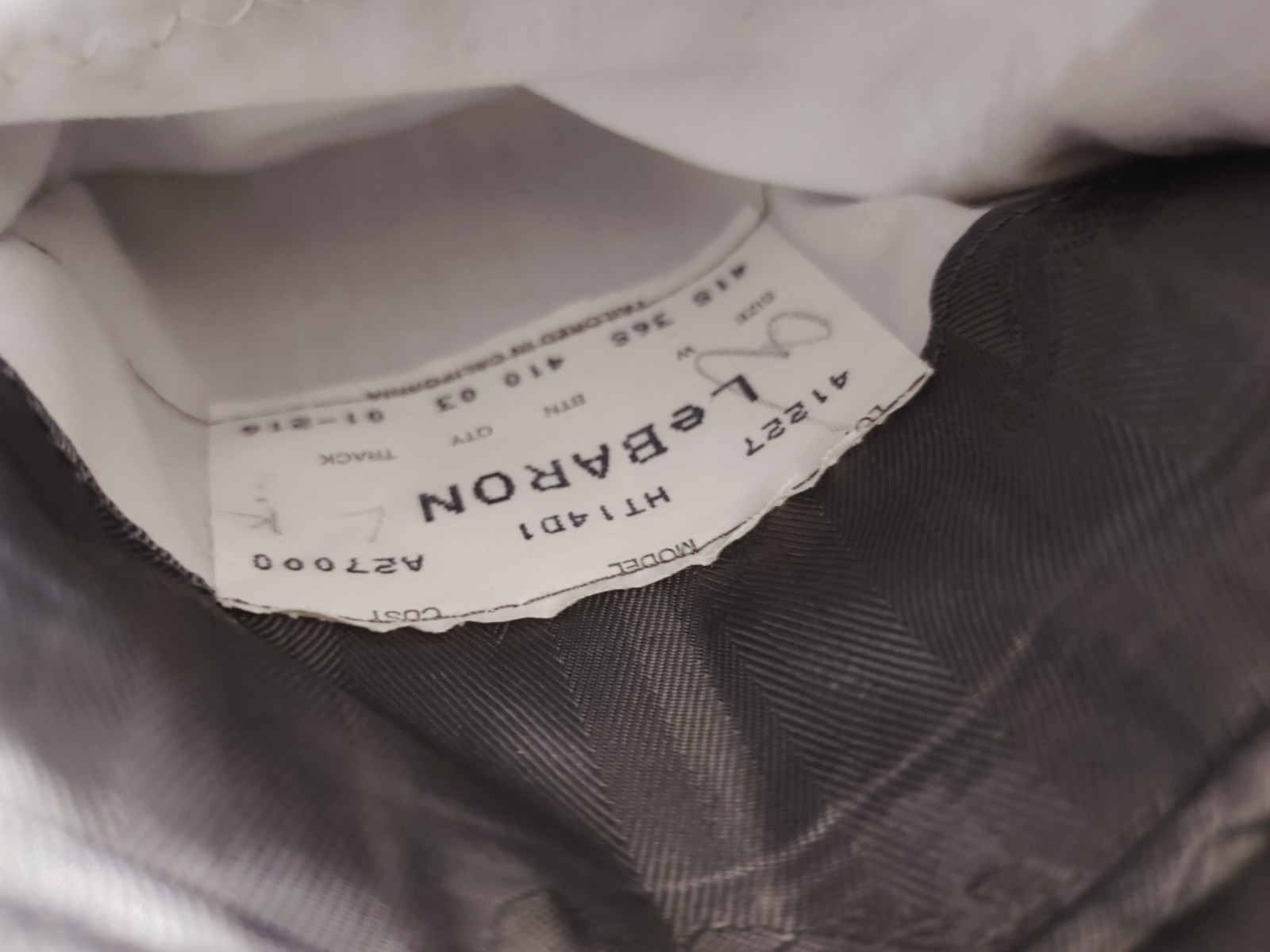 Vintage LeBaron Men's 40/41S Sport Coat Wool Charcoal Gray Black Check Jacket