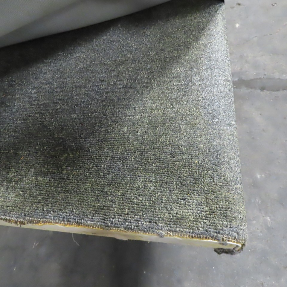 Steel Assembly Packing Table Work Bench W/ Covered Top