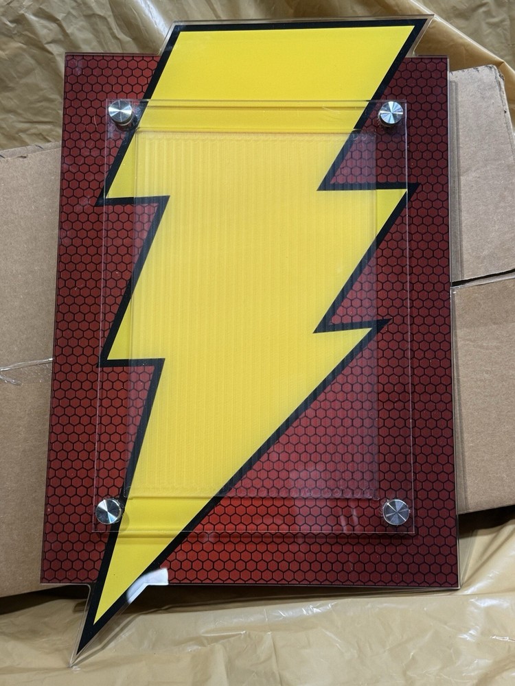 The Flash Acrylic Comic Book Holder