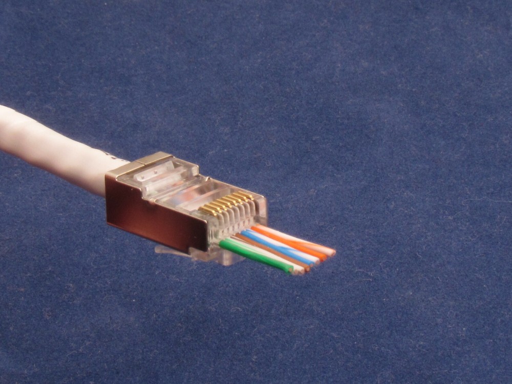 1000 CAT5e RJ45 Network Shielded Modular Plug 8P8C Connector End Pass Through