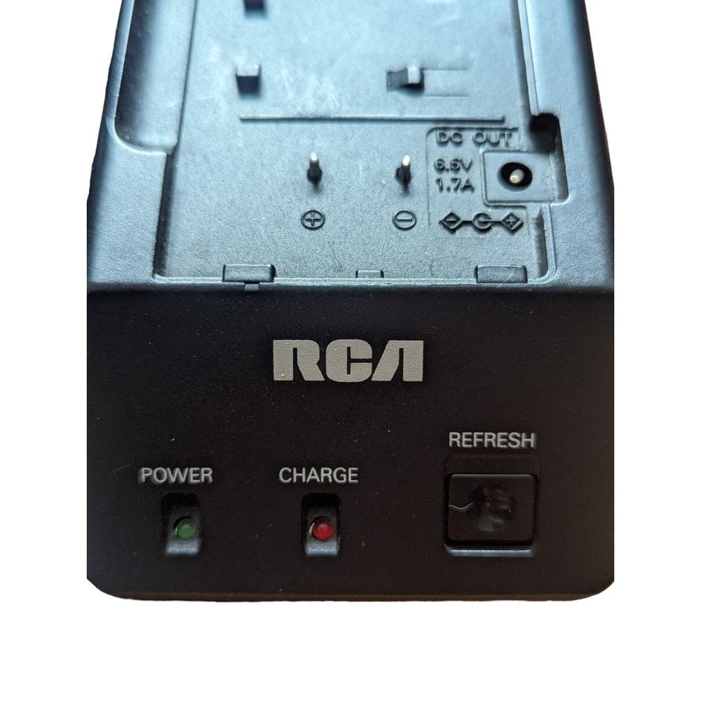 RCA PRO 8 Video Camcorder w/ Case Accessories Remote Extras