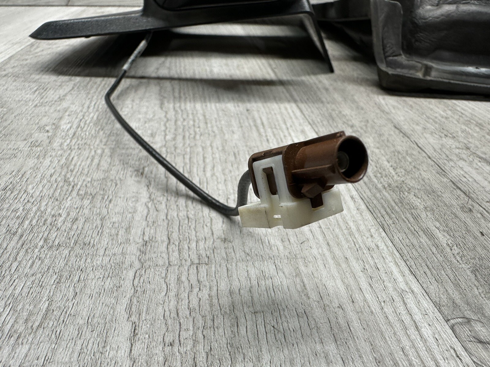 2015-2020 FORD F-150 Side View Door Mirror Camera W/ Trim Piece Left LH OE ((J))