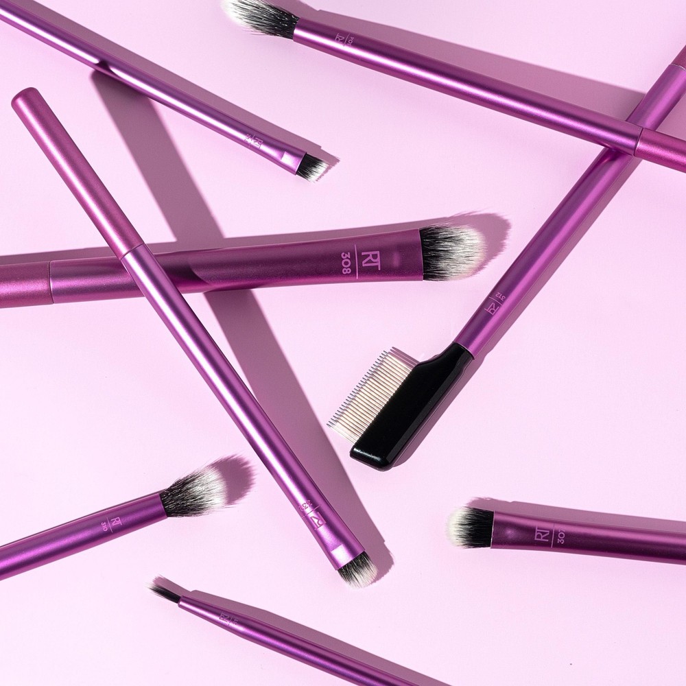 Real Techniques 8 Piece Everyday Eye Essentials Makeup 8 Set, Purple
