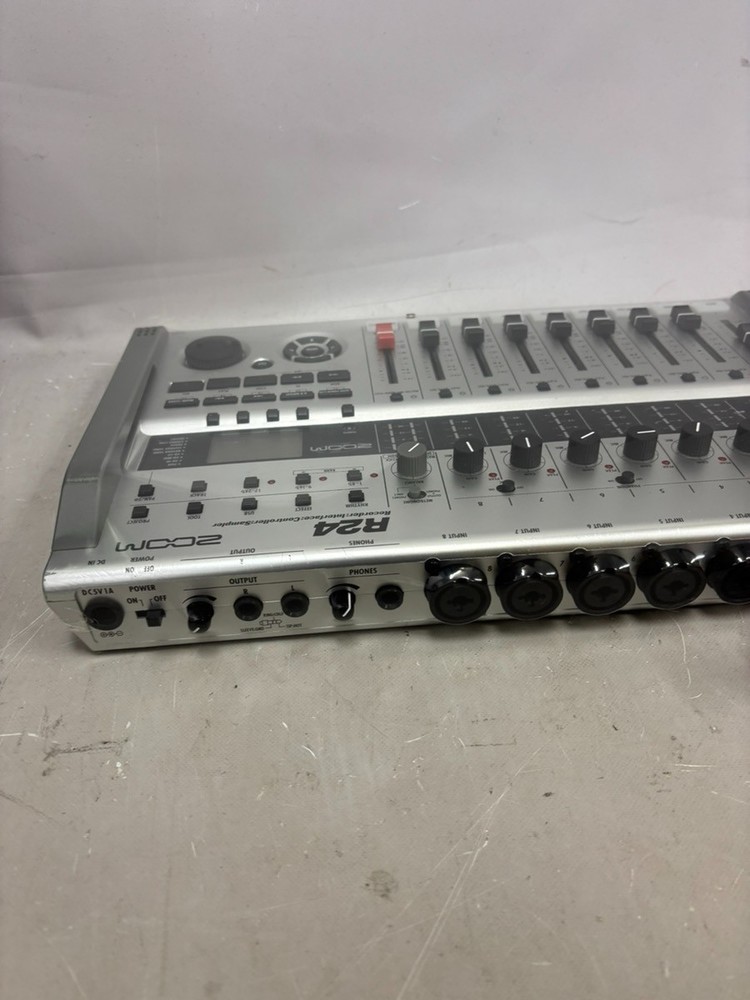 Zoom R24 Multitrack Recorder Audio Interface Controller Tested Working