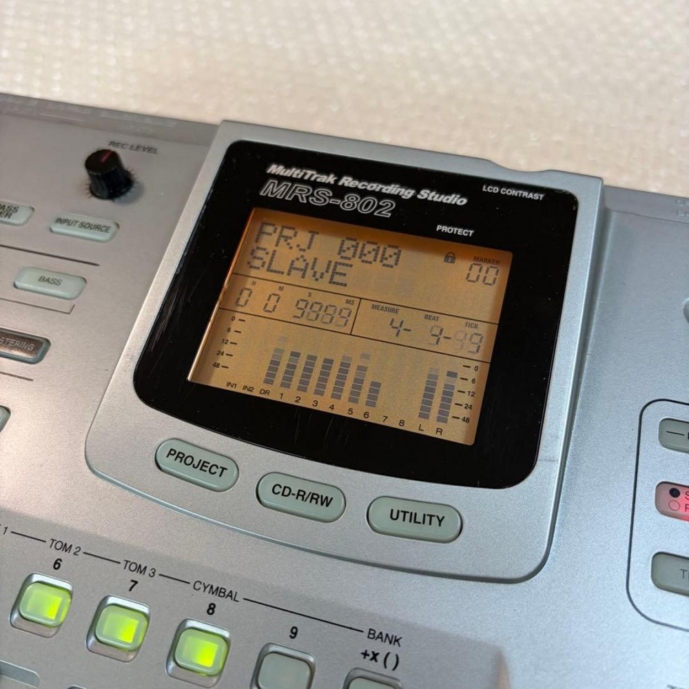 Zoom MRS-802 Digital Multi-Track Recording Studio