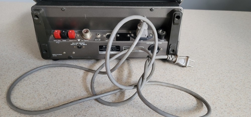 KENWOOD RECEIVER R 1000