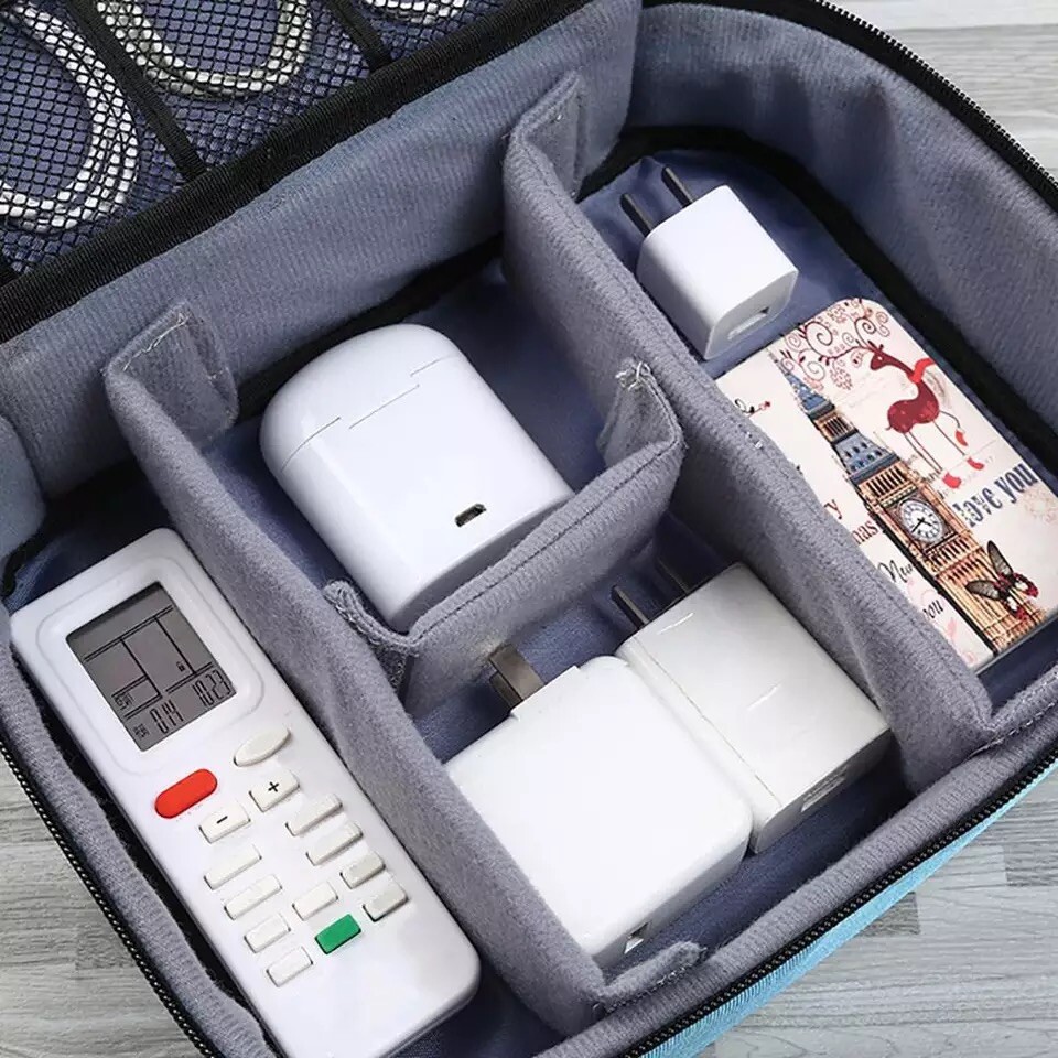 Universal Tech Organizer Travel Bag - Black