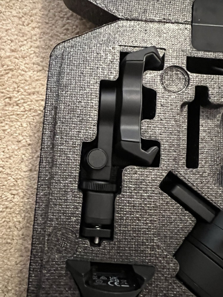 DJI Ronin SC - 3 Axis Gimbal Stabilizer