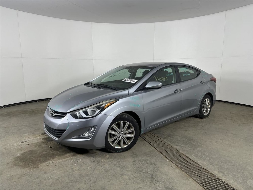 Camera/Projector Lid Mounted Without Navigation Fits 14-16 ELANTRA 2819043