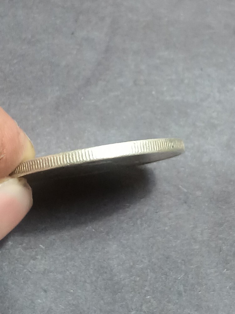 1927-D 90% FINE SILVER PEACE DOLLAR $1