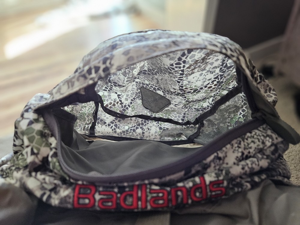 Badlands Sacrifice LS Backpack