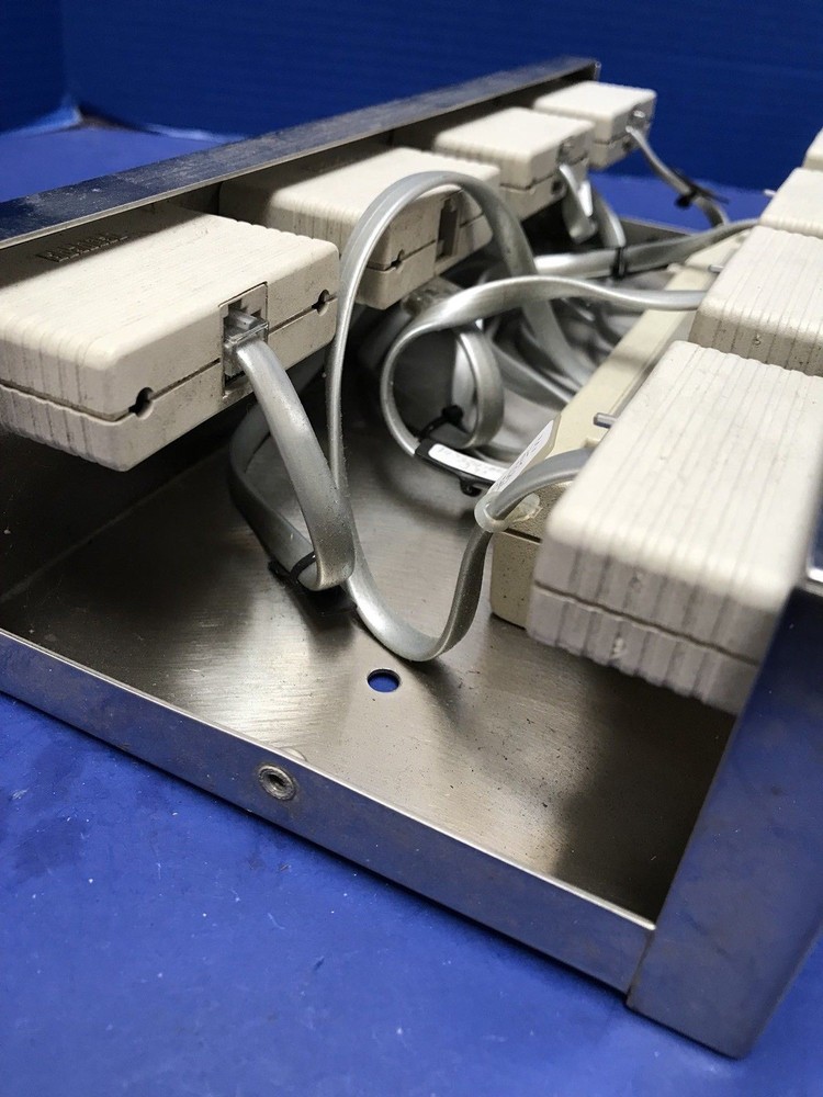 8 Port Accessory/Diagnostic Station w/ Digital H3104, Server Interface, Used