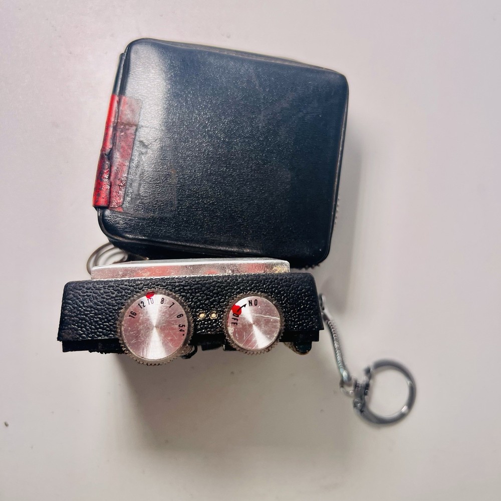 Vintage Orion Super Micro 7 Transistor Micro Pocket Radio & Case *Untested*