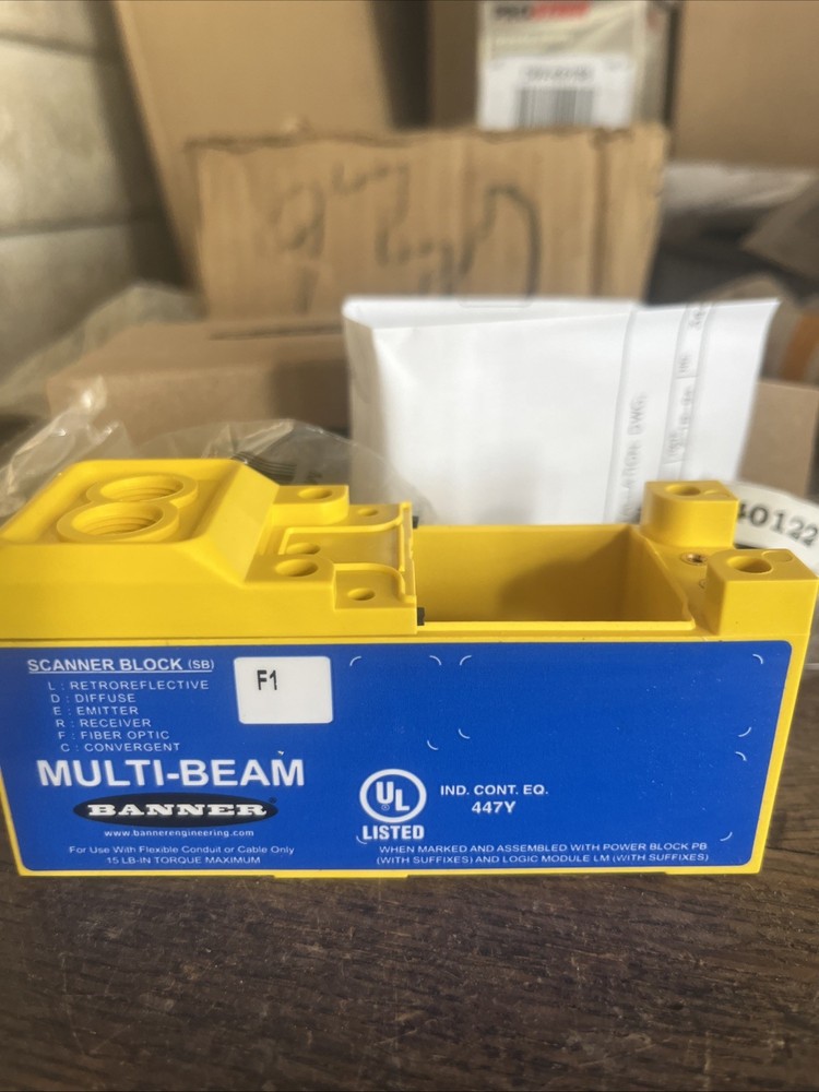 NOS Banner Engineering 17627 / SBF1 Scanner Block