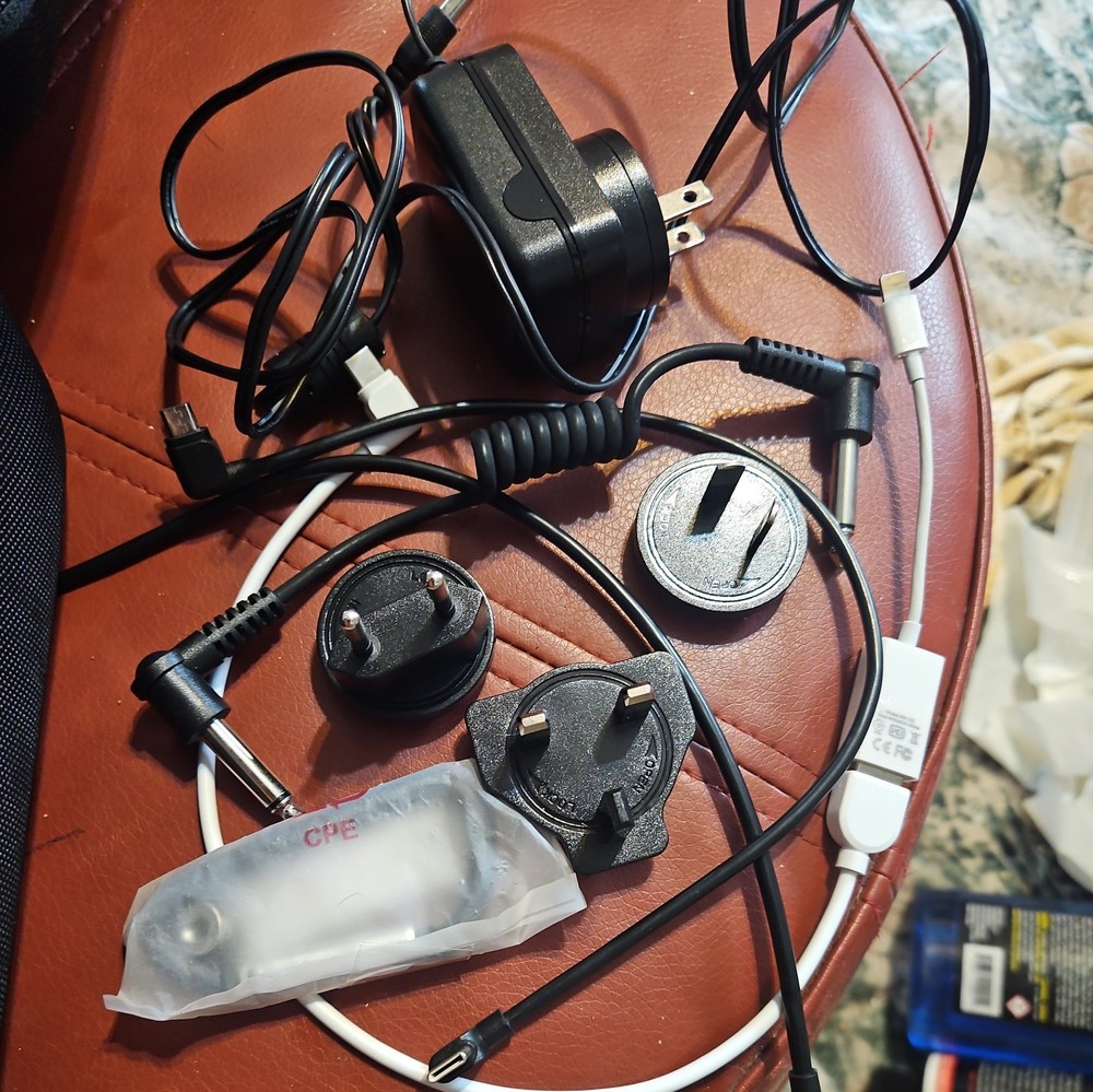 Jamstack Bluetooth Guitar Amplifier Case Included And Attachments