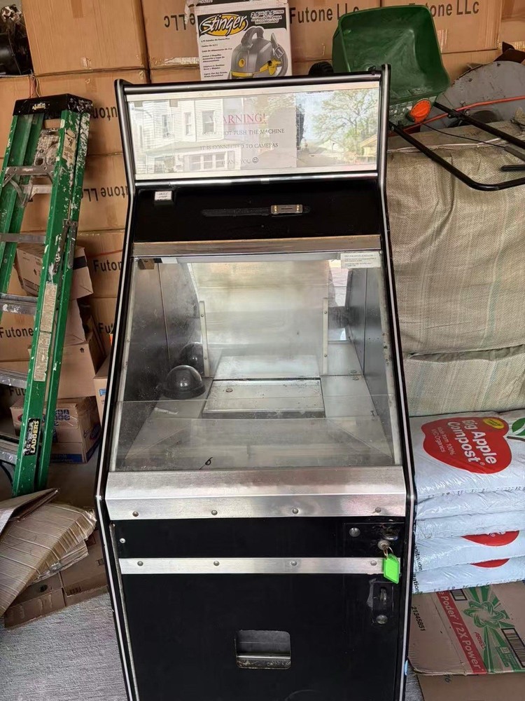 Quarter Pusher Machine
