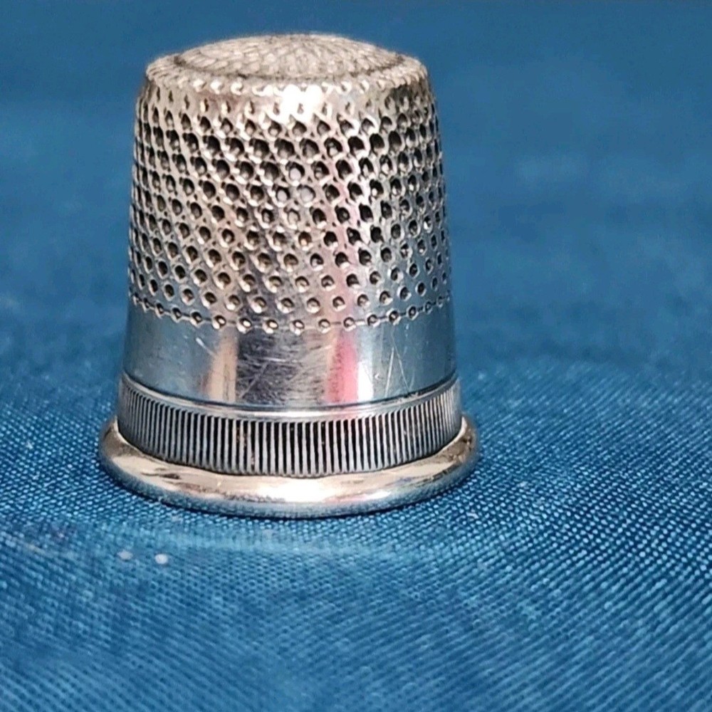 Antique Webster Co Sterling Silver Thimble