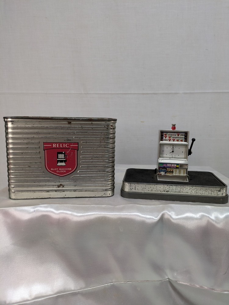 Relic Slot Machine Clock