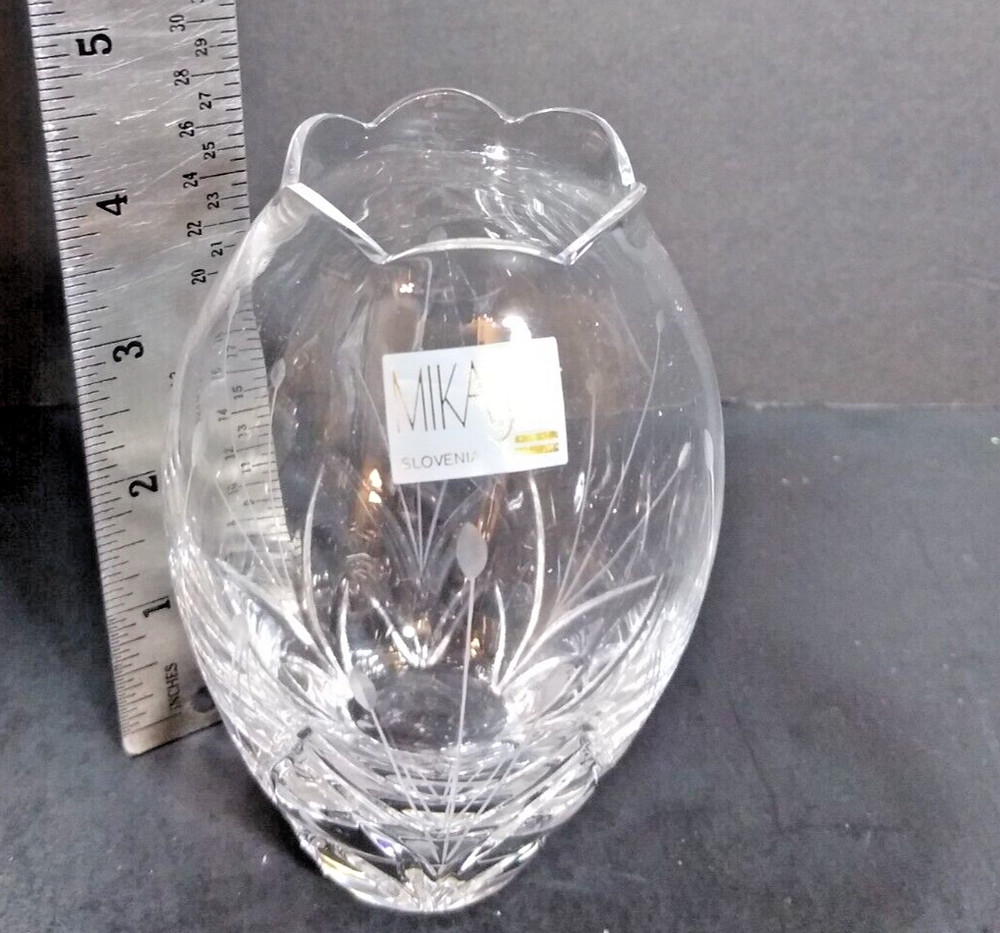 Mikasa Petit Points 5.25" Bud Vase