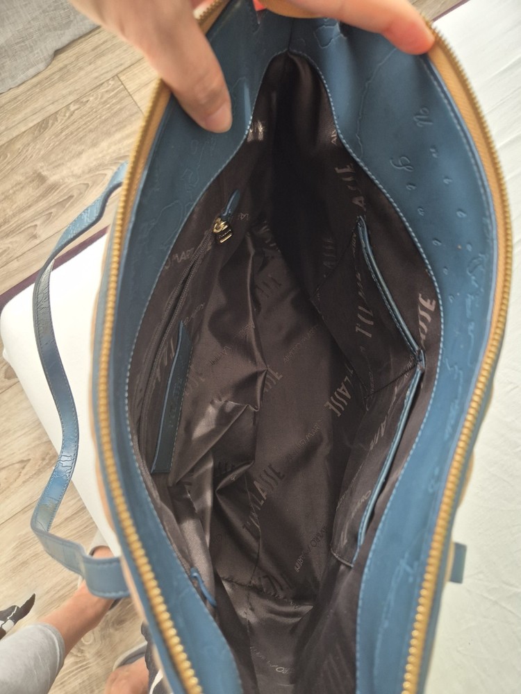 Alviero Martini First Class Bag