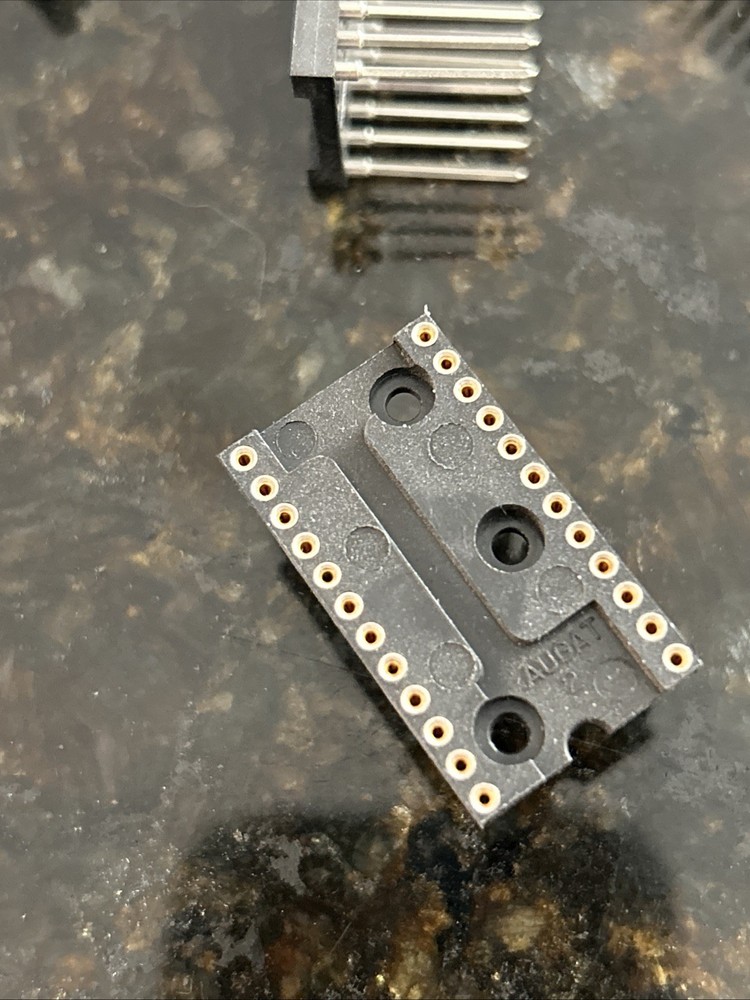 IC SOCKET, 24 PIN DIP SOCKET, WIRE WRAP, Screw Machine, Tin, Gold