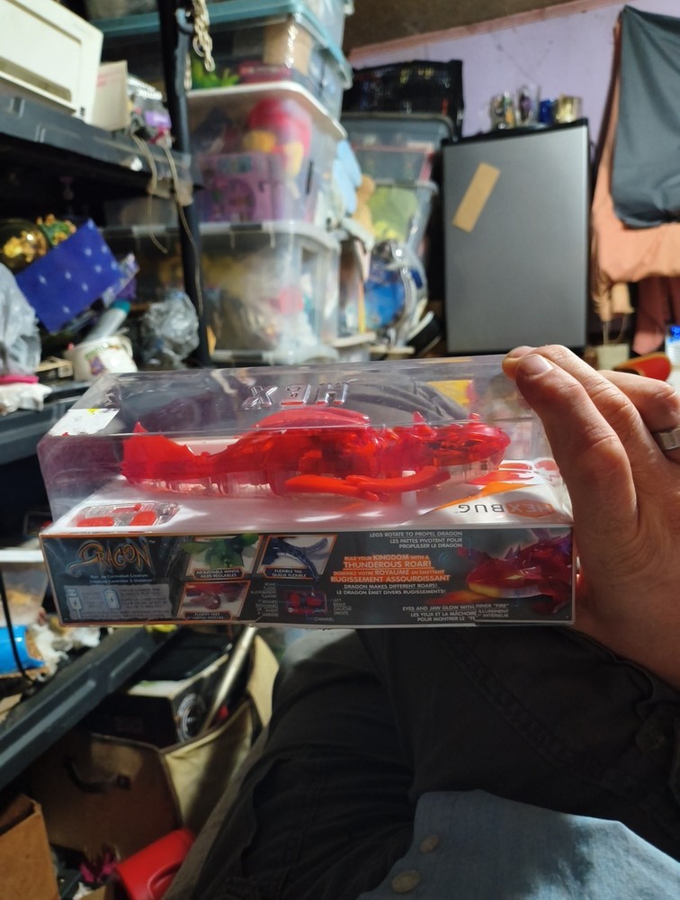 NEW FACTORY SEALED Hexbug Micro Robotic Creatures Dragon (Red) REMOTE CONTROL