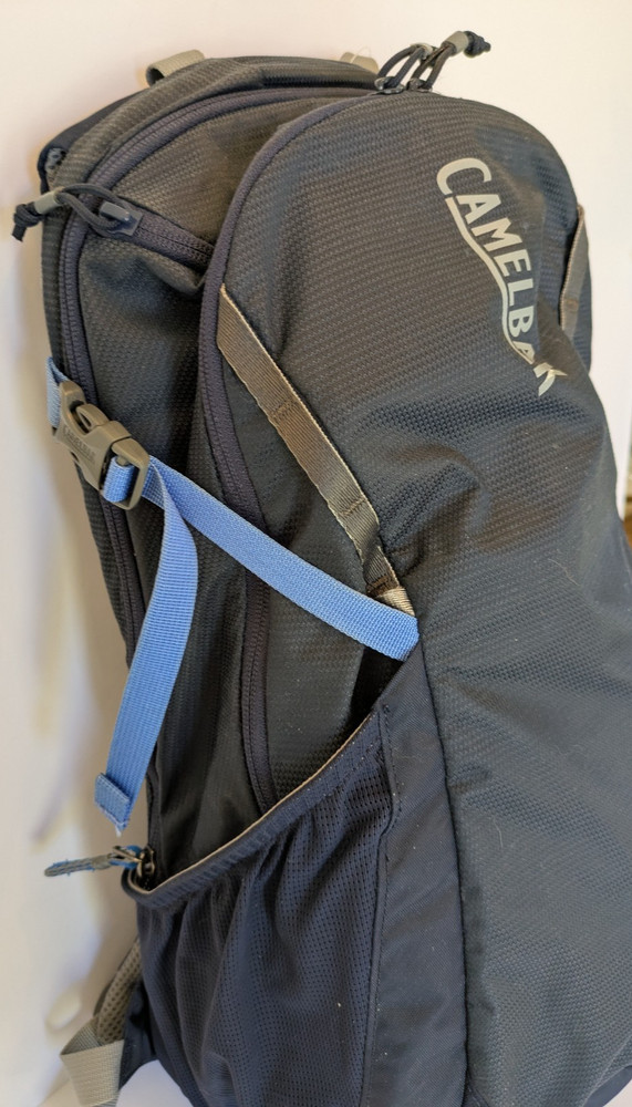 Camelbak Day Star 16 Hydration Backpack, NO hydration bladder Mesh Back Hiking