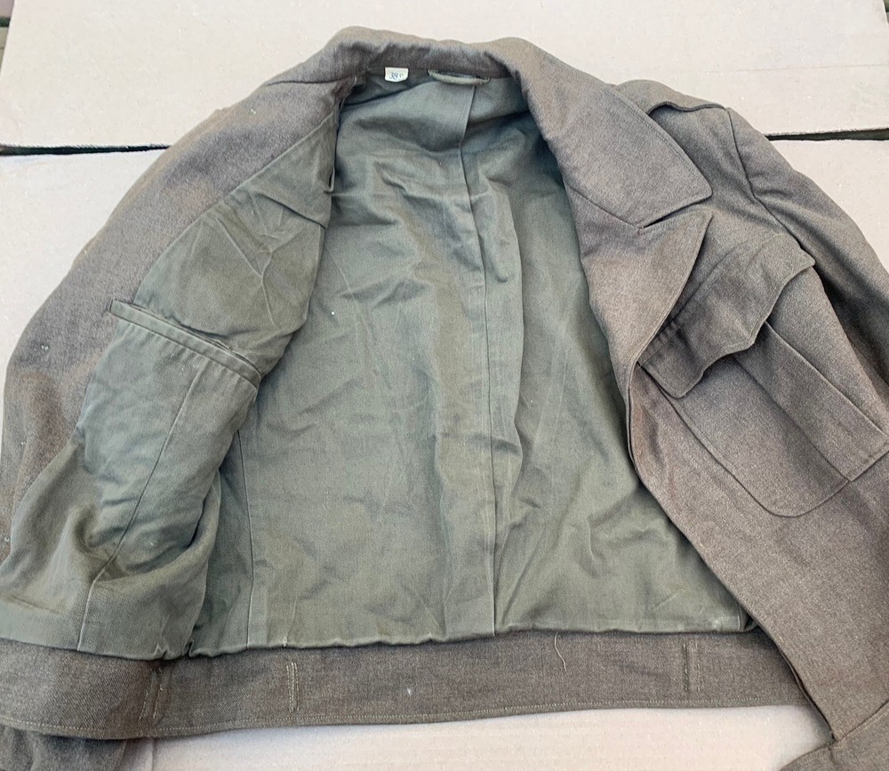 Original WWII US Army Wool Field Uniform Jacket Size 38S 1945 Dated