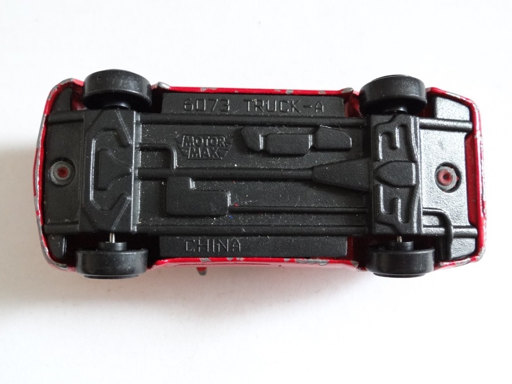 Motor Max Car Red Truck Pick-up