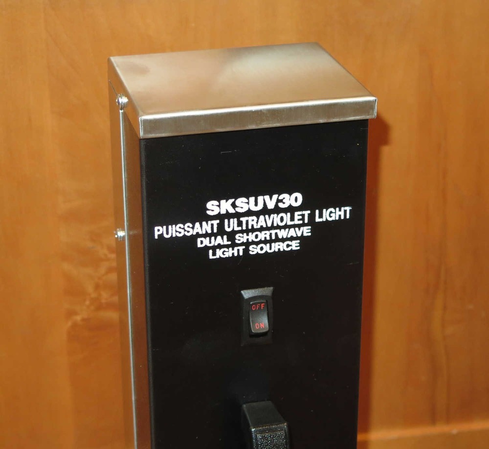 Sirchie SKSUV30 Puissant UltraViolet Dual Shortwave Light Source - CSI & More