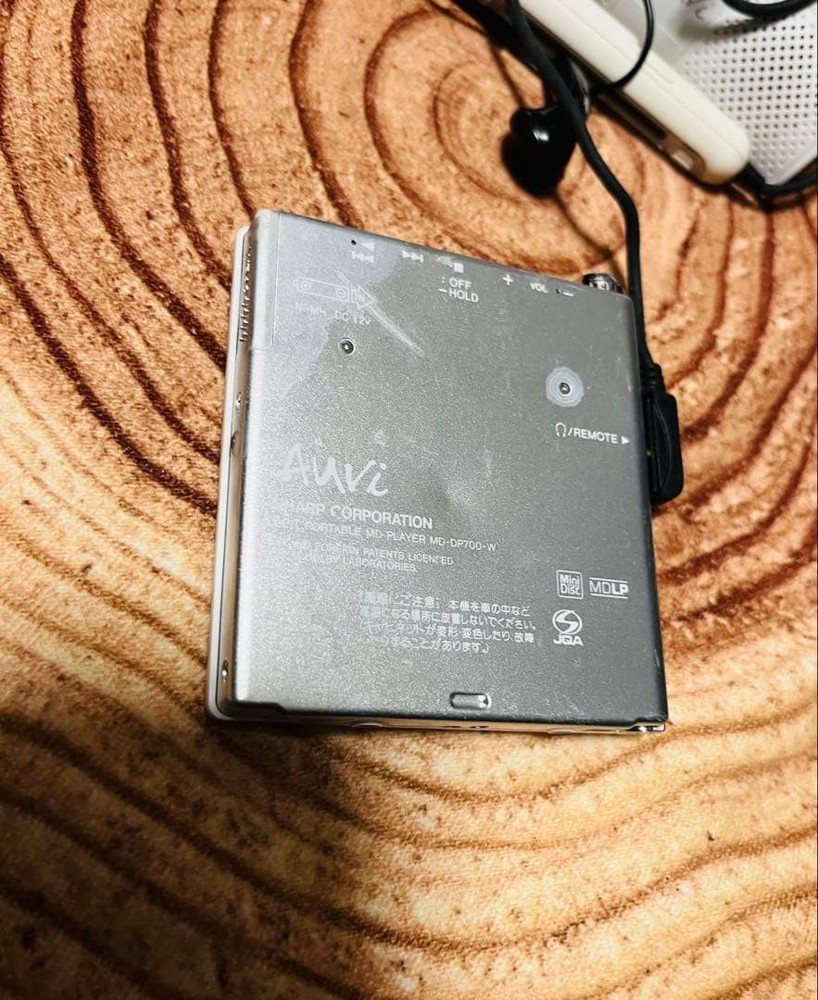 Sharp Md-Dp700-W Walkman Md Player