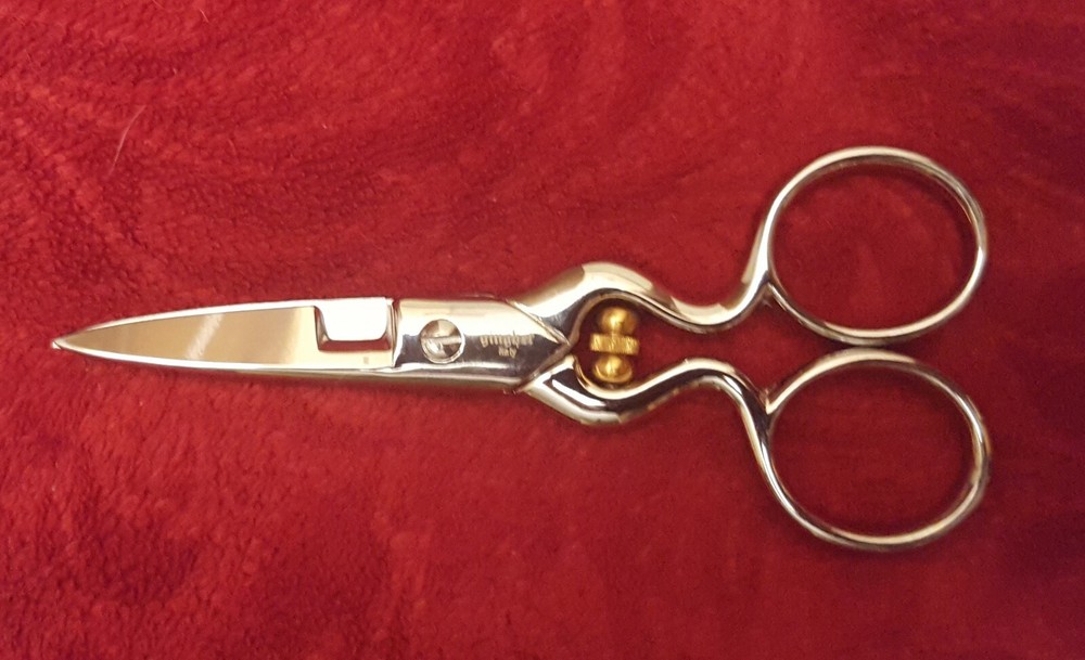 Gingher Buttonhole Scissors-Model G-BH (FREE SHIPPING)