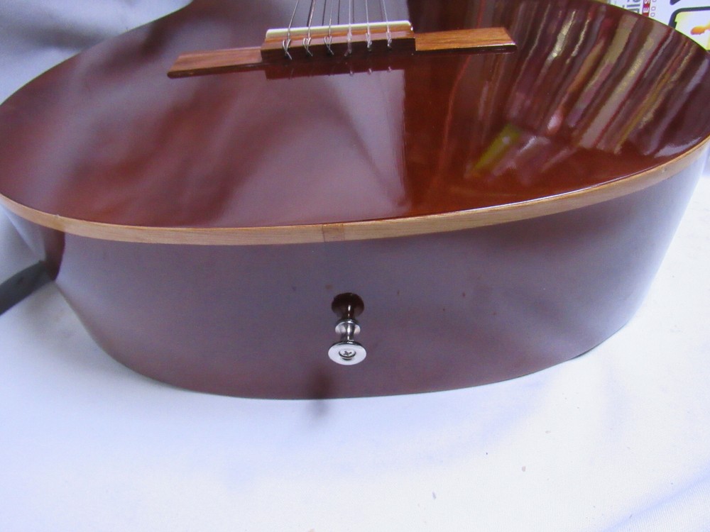 aristides guzman mora classical guitar