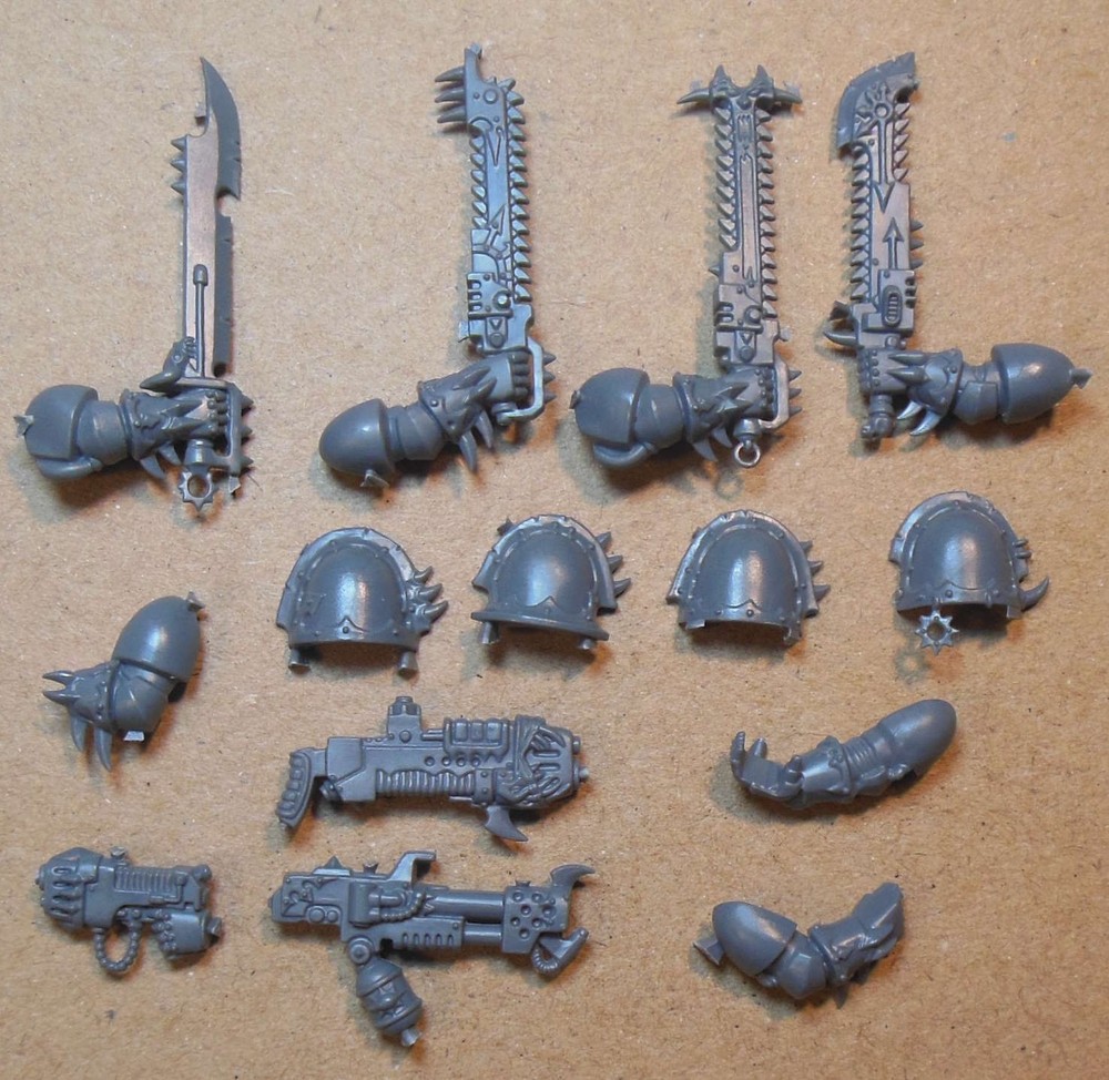 Chaos Space Marines - Raptors - Chainswords Sergeant Power Sword (a) Bits 40K
