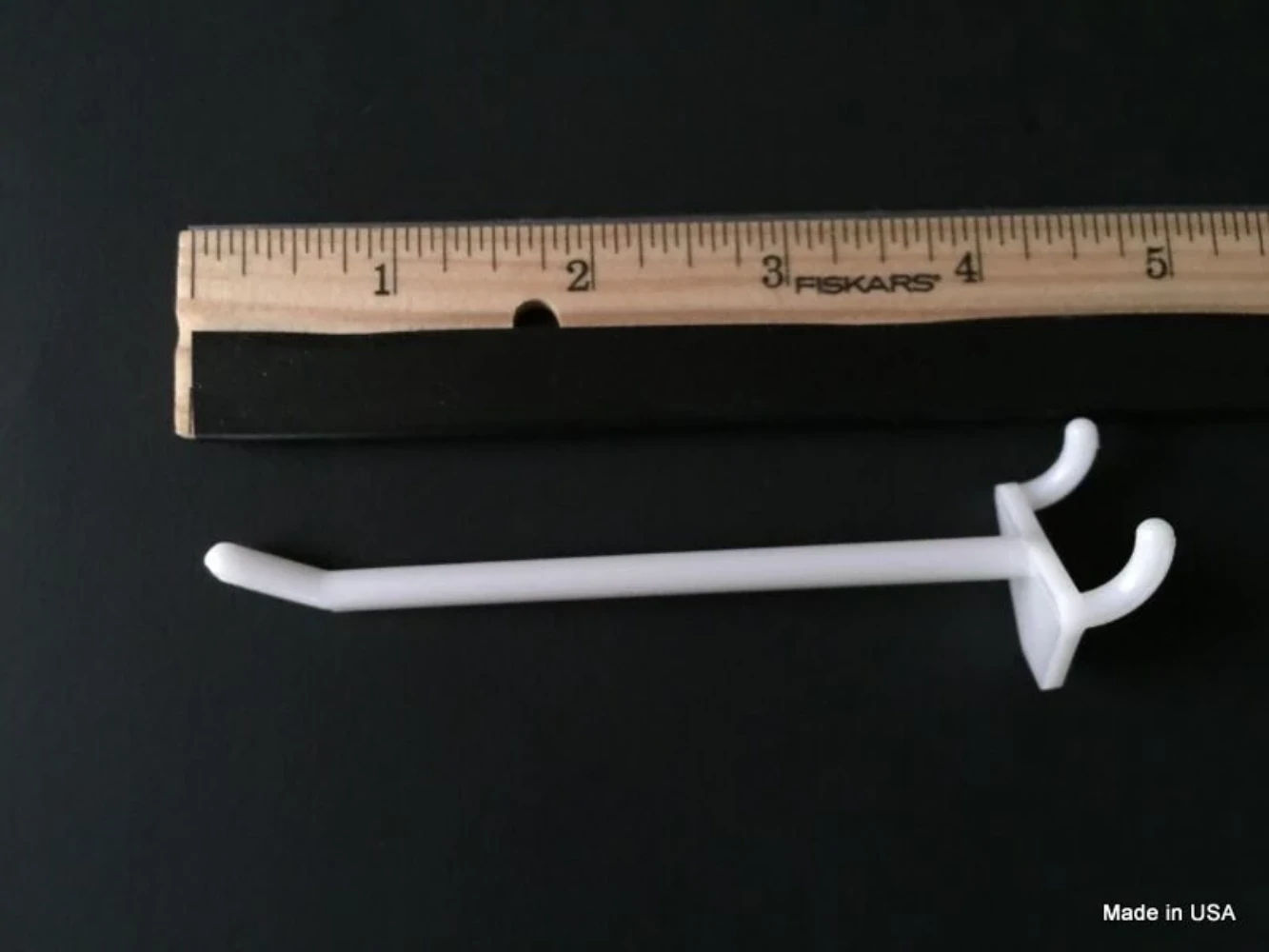 (50 PACK) 4 Inch White Plastic Peg Hooks For 1/8" to 1/4" Pegboard or Slatwall