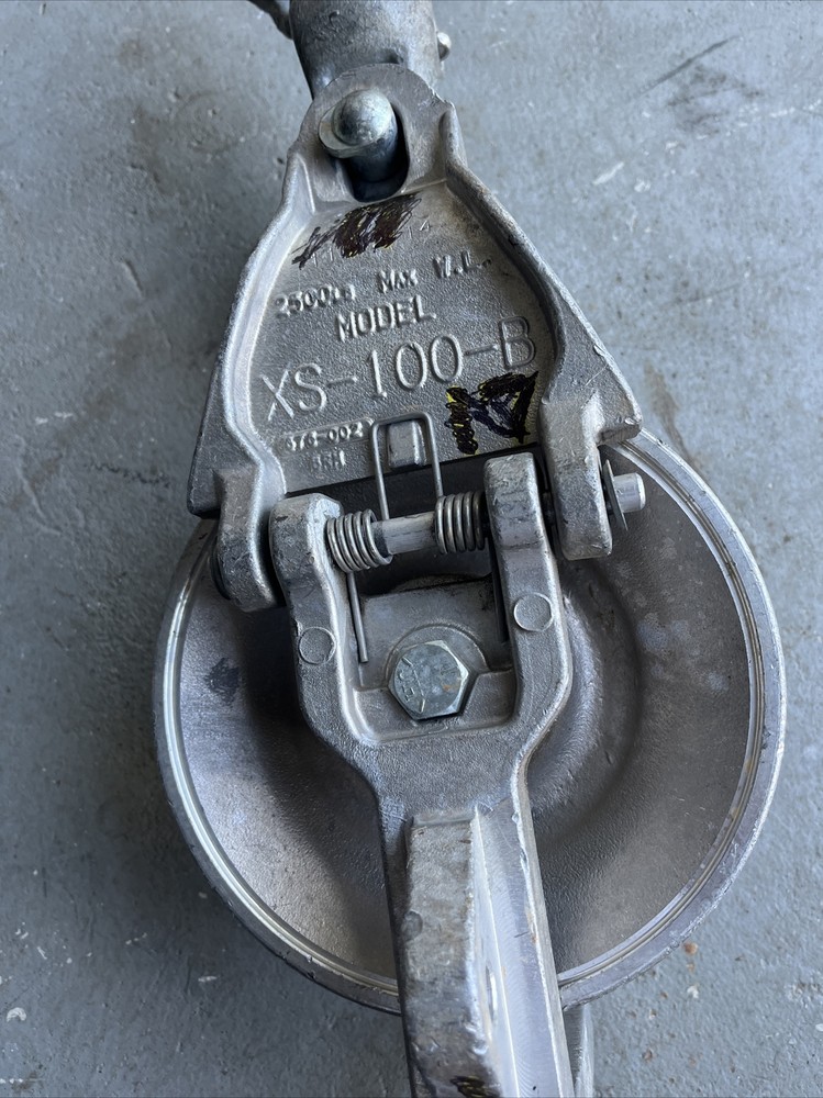 Sherman + Reilly XS-100-B Universal Stringing Block#17