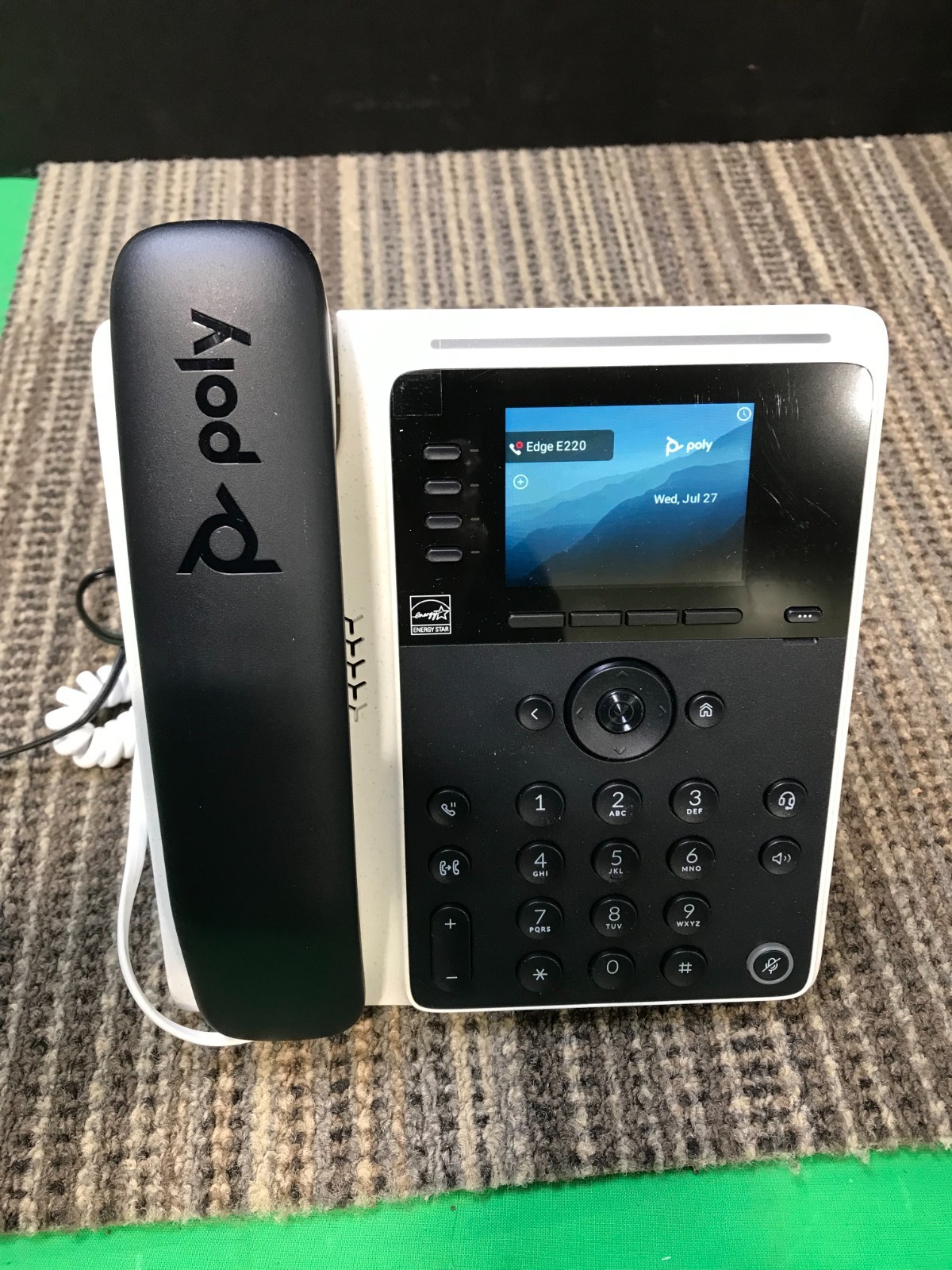 Poly Edge E220 2.5-in Color Display 16-Line Desktop VoIP Phone